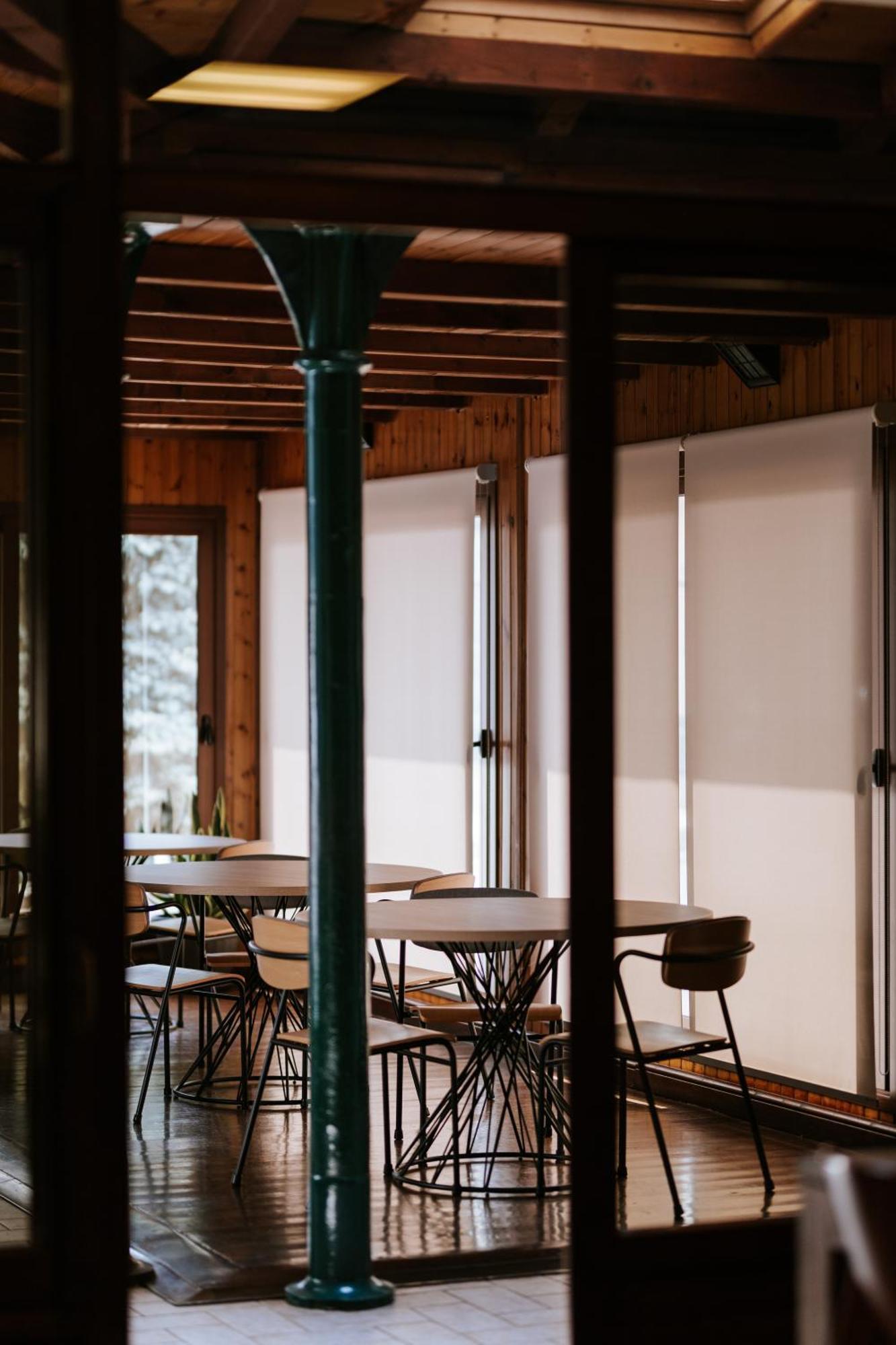 Manfredi Ristorante Con Alloggio Romentino ภายนอก รูปภาพ